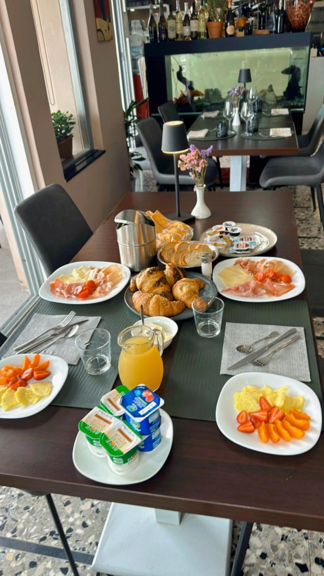 Hotel Le Nereidi Черво Экстерьер фото