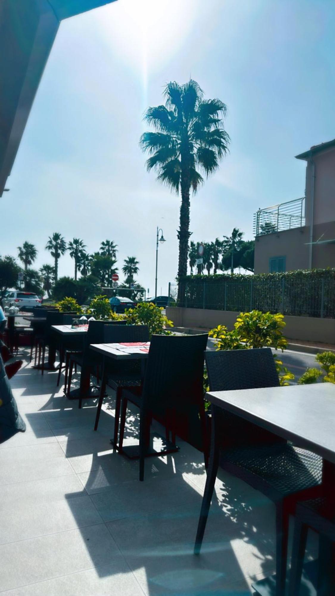 Hotel Le Nereidi Черво Экстерьер фото